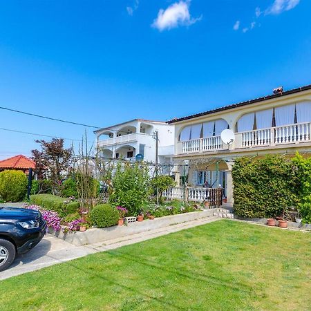 Apartments Mijatovic 洛帕 外观 照片